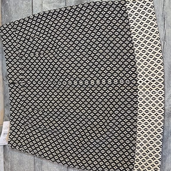 NWT Loft Ann Taylor Black And White Skirt Womans Size 0 - Picture 5 of 7